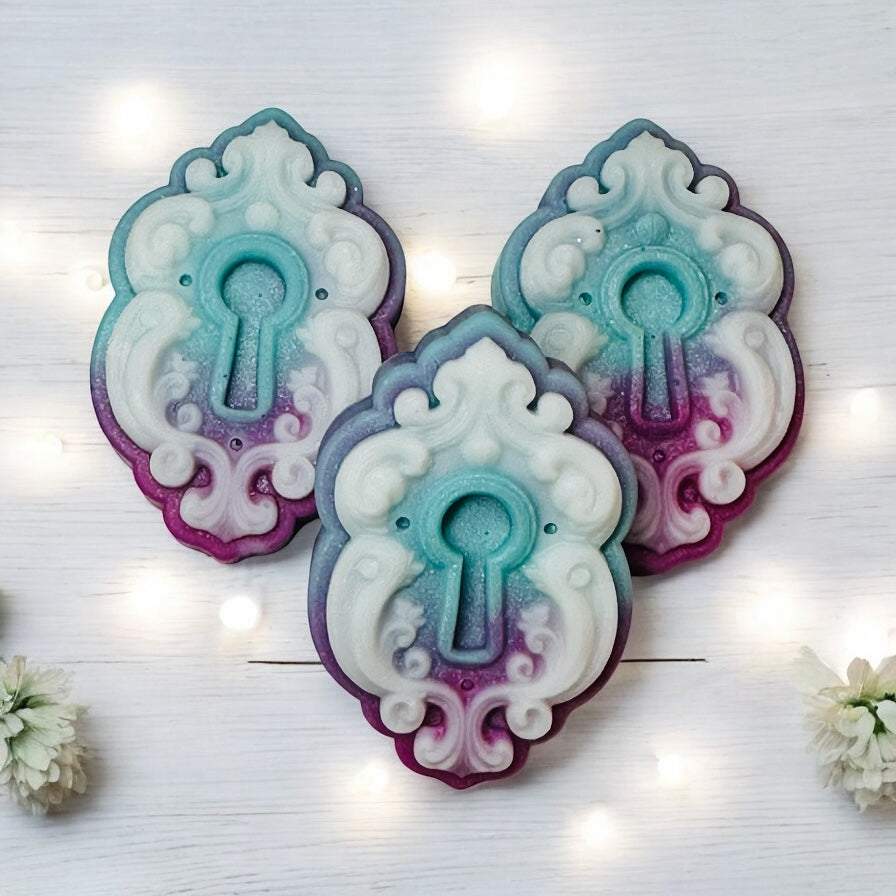 Boardwalk Marshmallow Clouds - Key