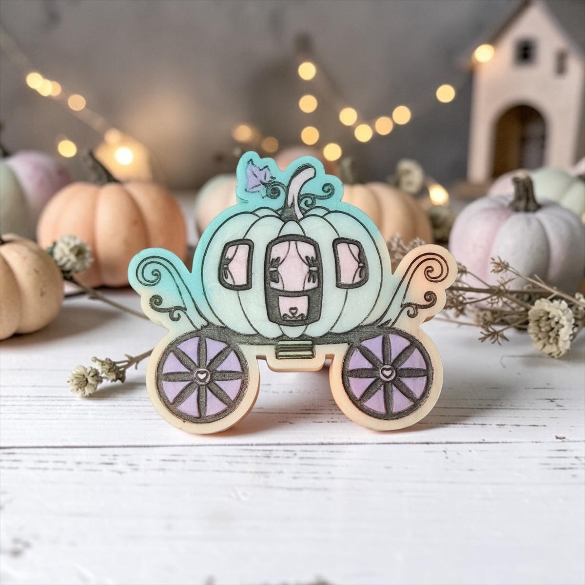Pumpkin Carriage - Lavender & Magnolia