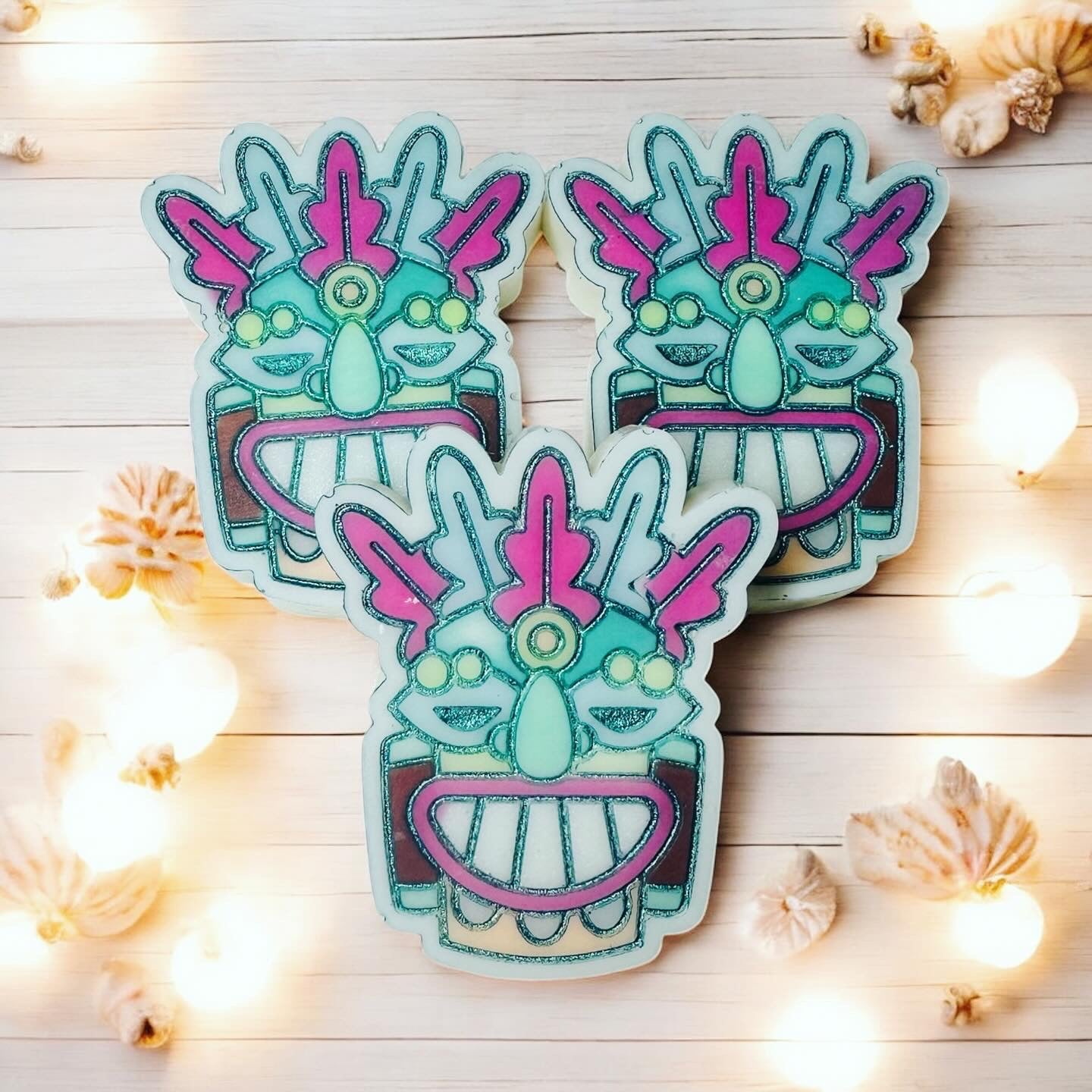 Tiki Mask - Eden Juicy Apple