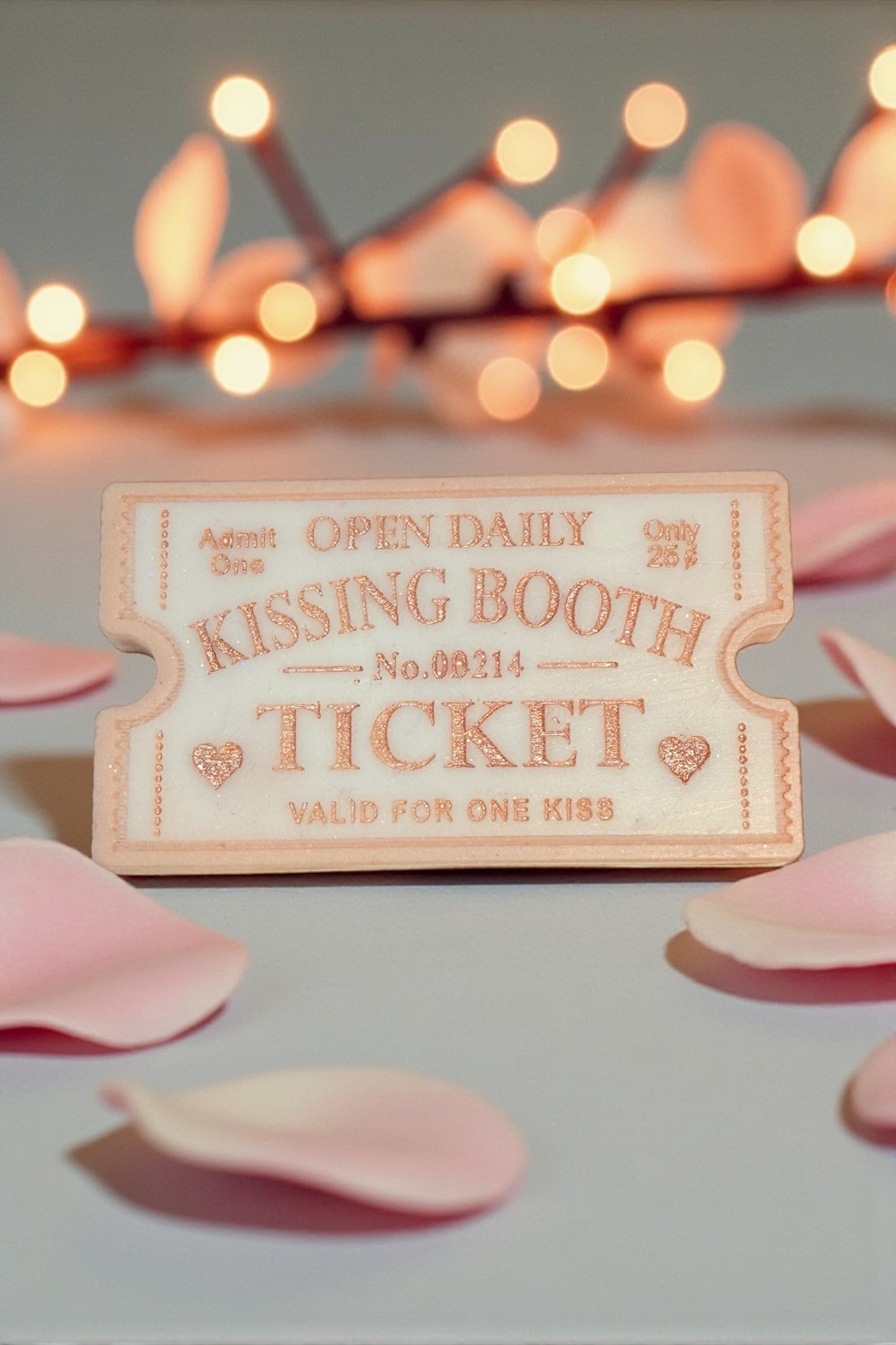 Blush Silk - Large Kissing Booth
