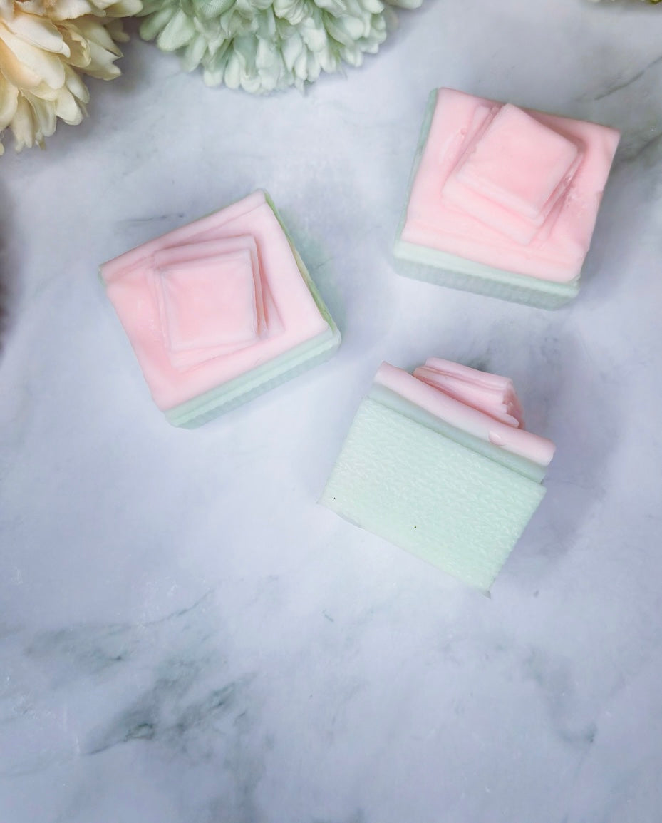 Fluffy Towels Laundry Basket