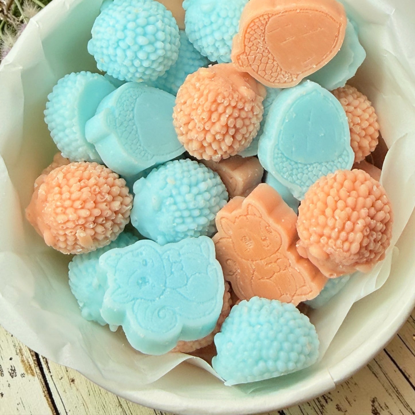 Chunky Knit Cardigan Scent Tub