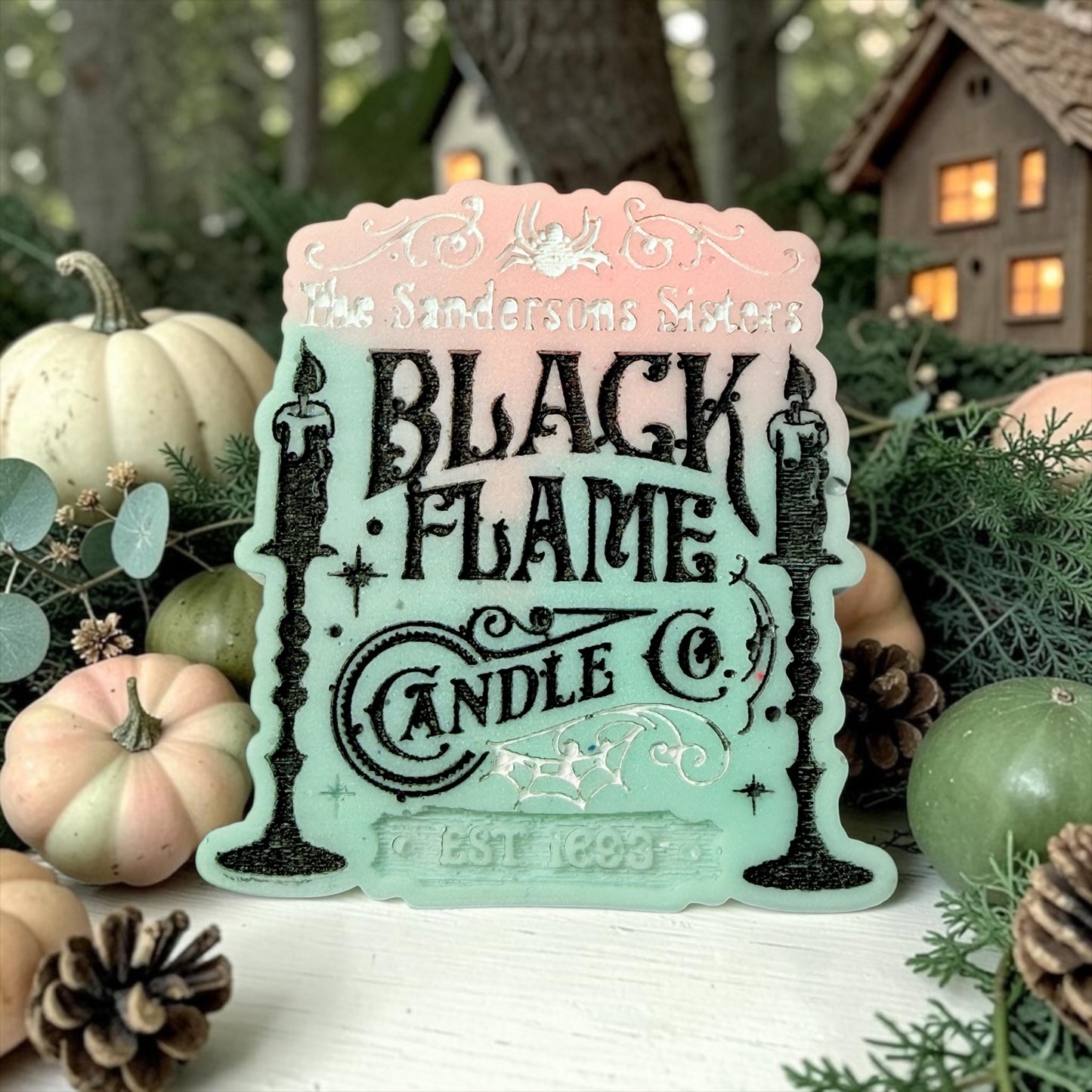Raspberry & Tonka - Black Flame