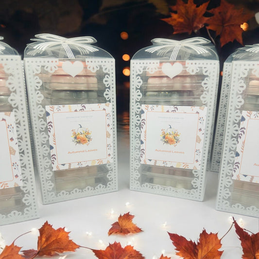 Autumnal Leaves Clamshell Set