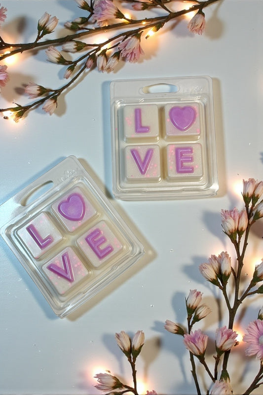 Love Clam - Romantic Getaway