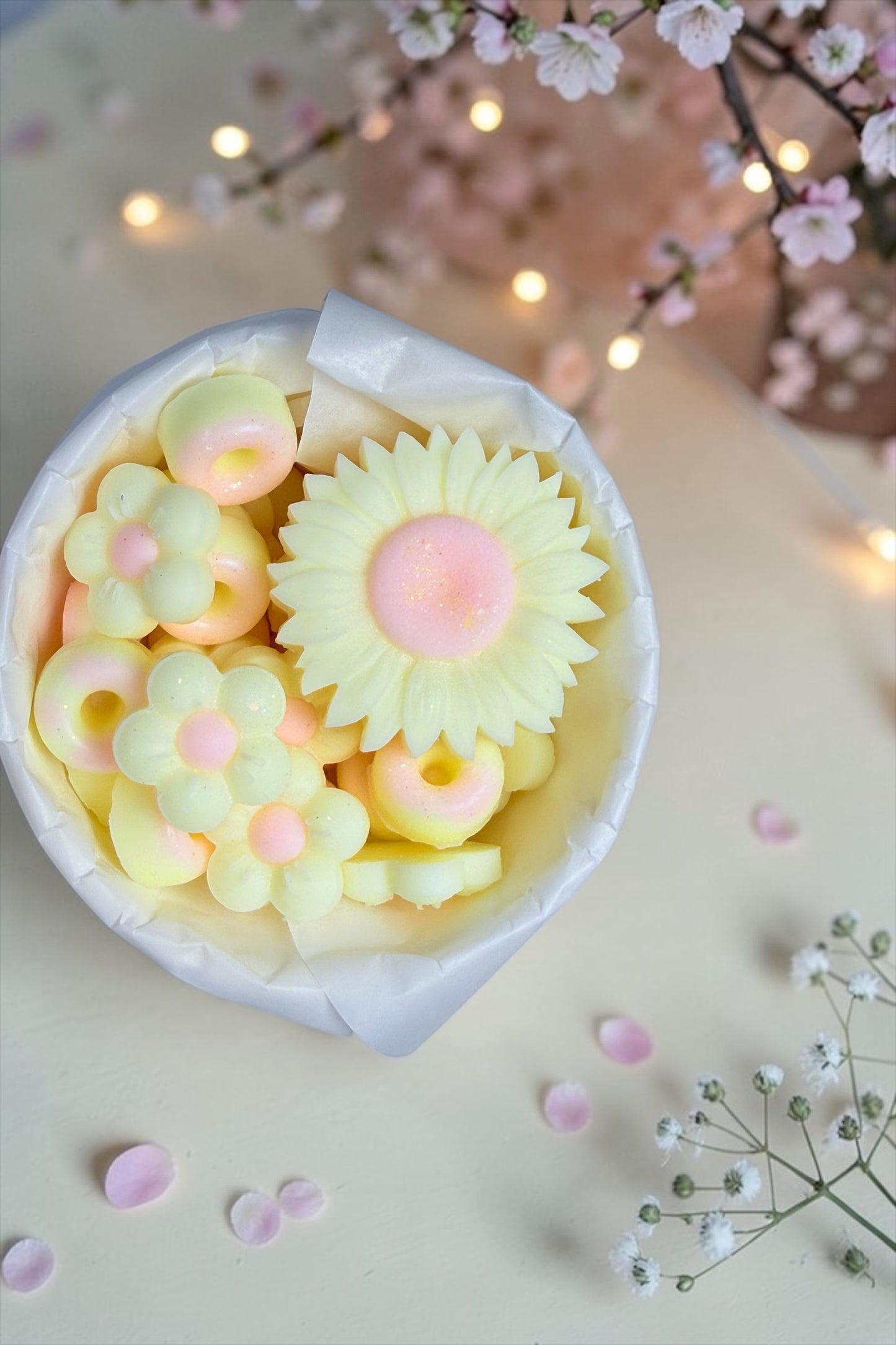 Lemon Marshmallow Buttercream Scent Tub - Enhanced by Nature LTD