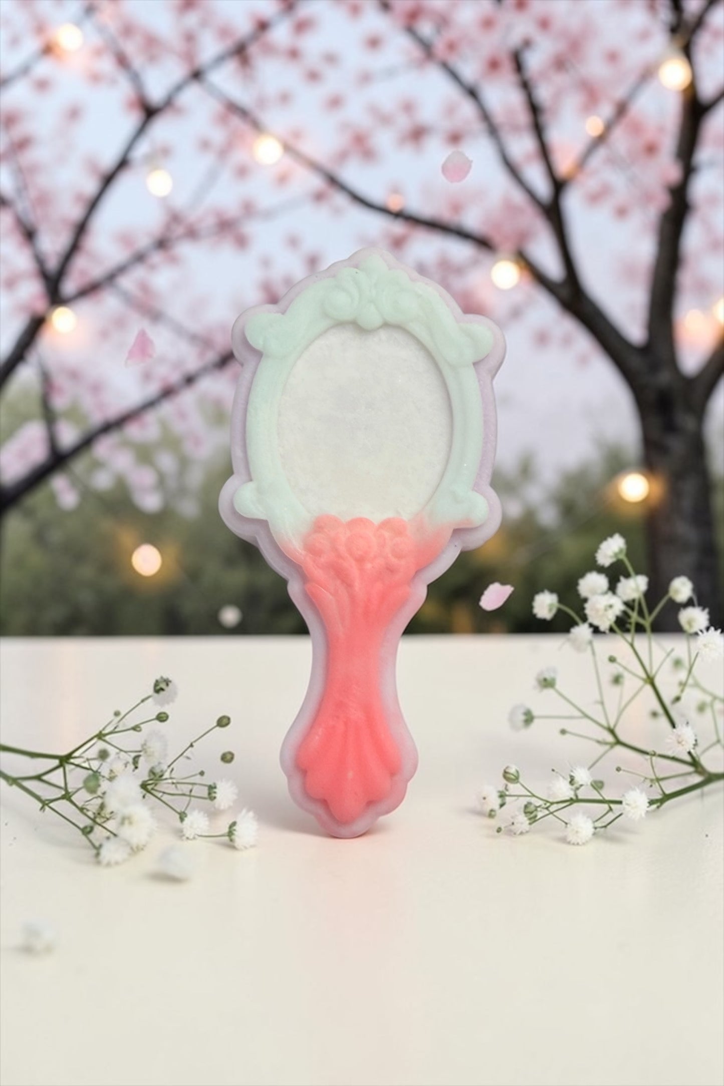 Day Dream Hotel - Enchanted Mirror